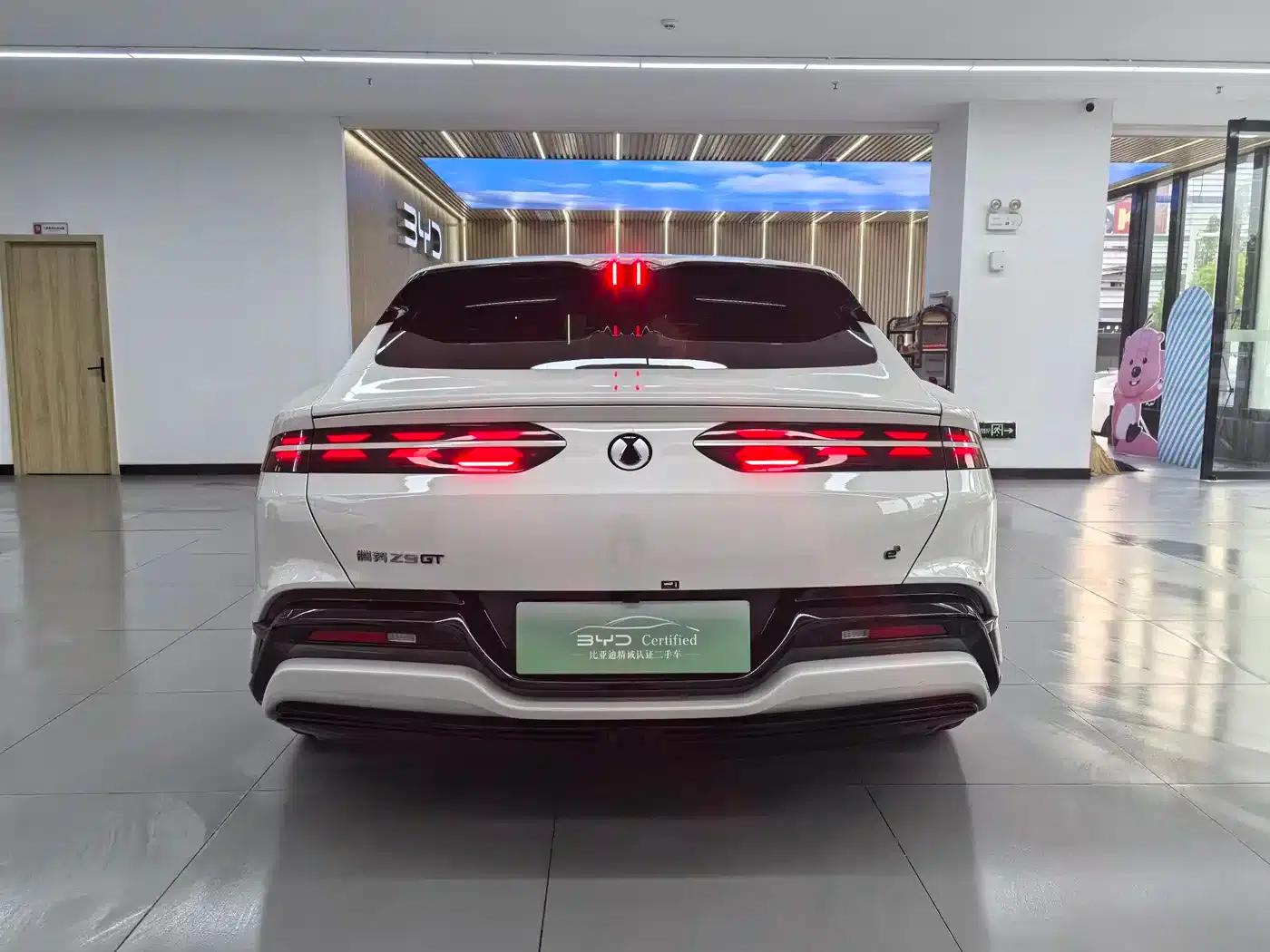 Denza Z9 GT 2024 1100 AWD Ultra Edition — миниатюра 7