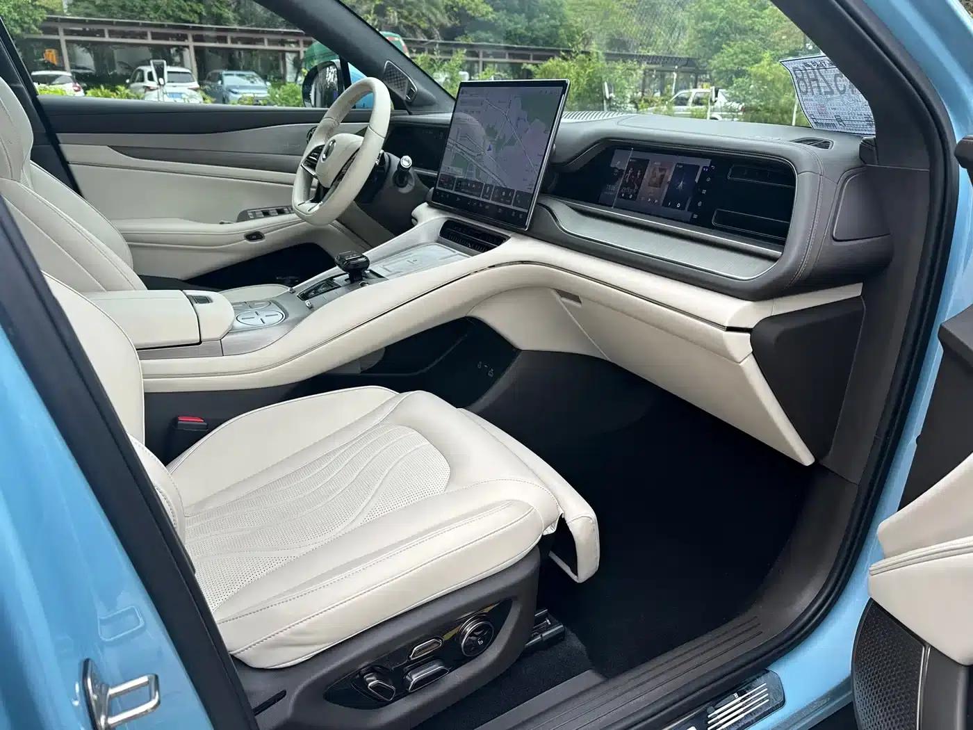 Denza N7 2024 630 AWD Intelligent Driving Ultra Edition — миниатюра 10
