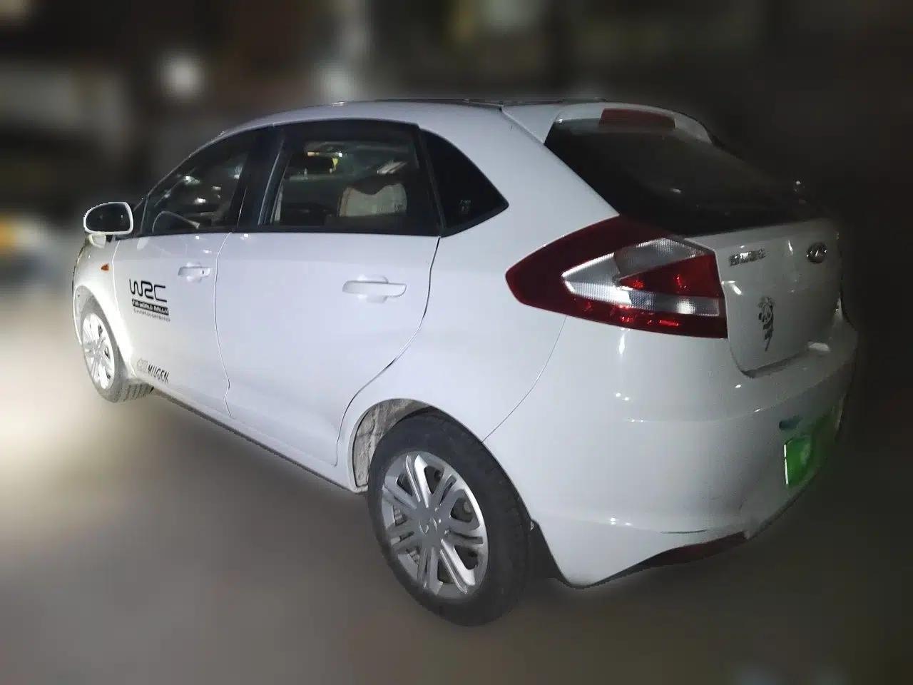 Chery Fengyun 2 2015 1.5L Manual New Edition — миниатюра 4