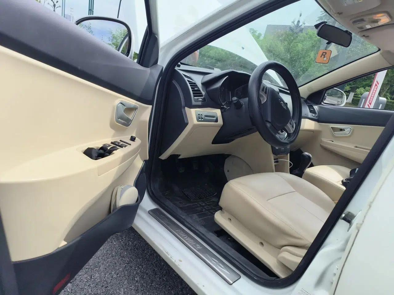 Chery Fengyun 2 2016 1.5L Manual Value Edition — миниатюра 17