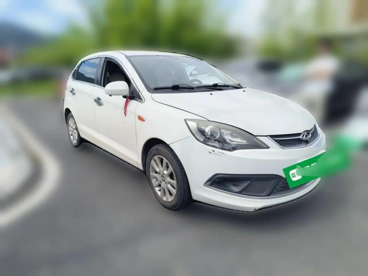 Chery Fengyun 2 2016 1.5L Manual Value Edition — миниатюра 3