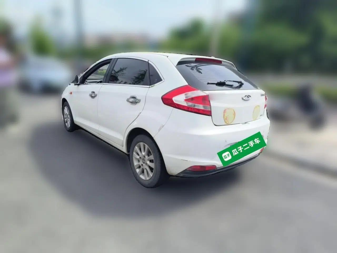 Chery Fengyun 2 2016 1.5L Manual Value Edition — миниатюра 4