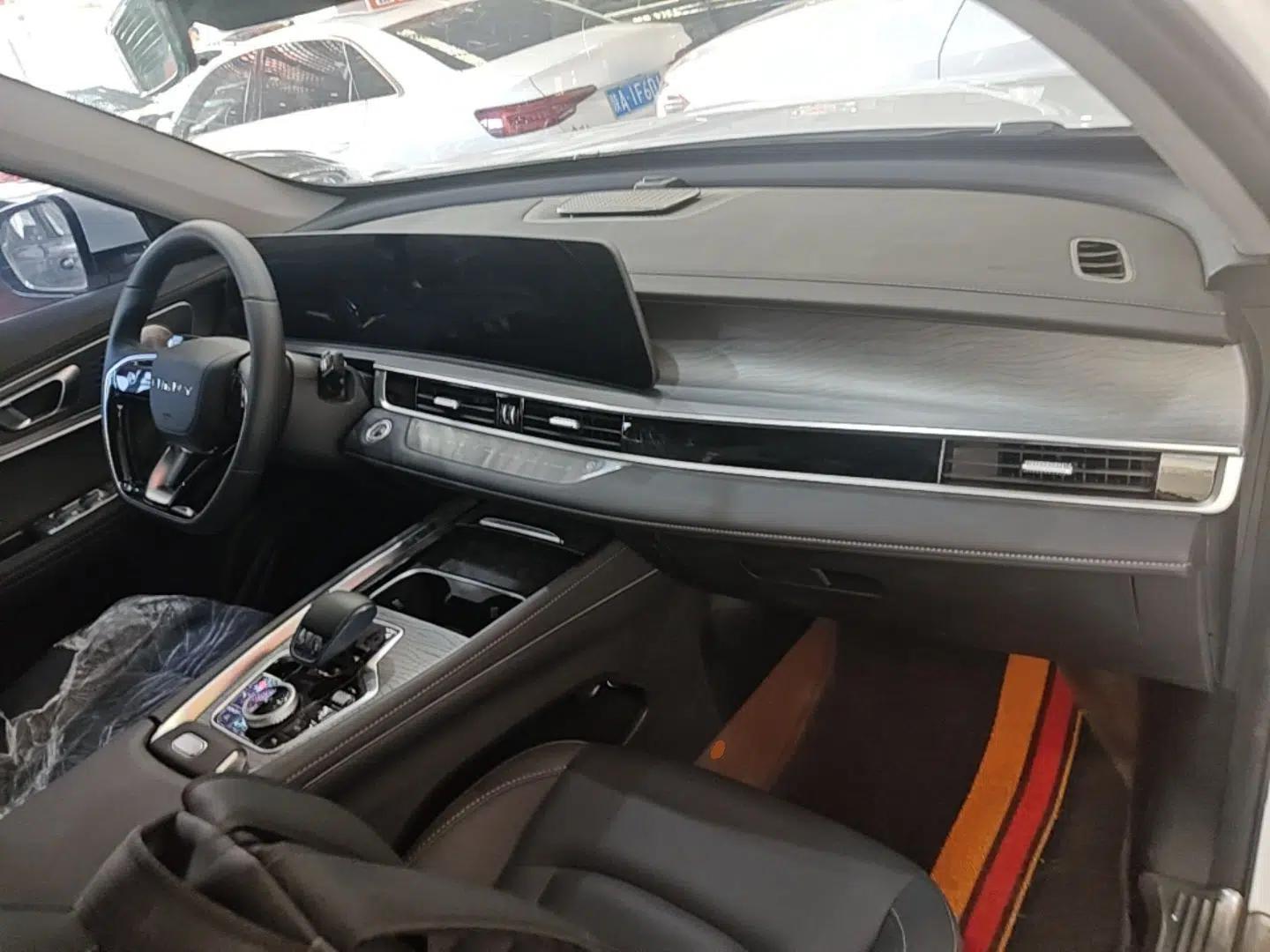 Chery Tiggo 8 PRO New Energy 2023 Champion Edition 1.5T 100km Glory Version — миниатюра 13