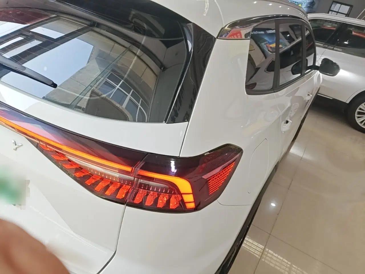 Chery Tiggo 8 PRO New Energy 2023 Champion Edition 1.5T 100km Glory Version — миниатюра 6