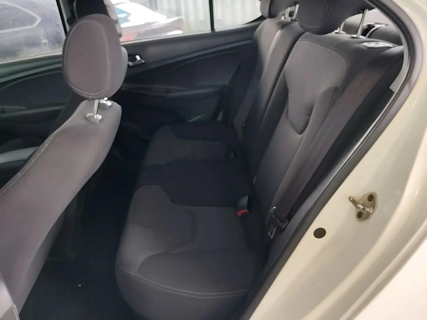 Chery Arrizo 3 2015 1.5L Manual High-End Version — миниатюра 20