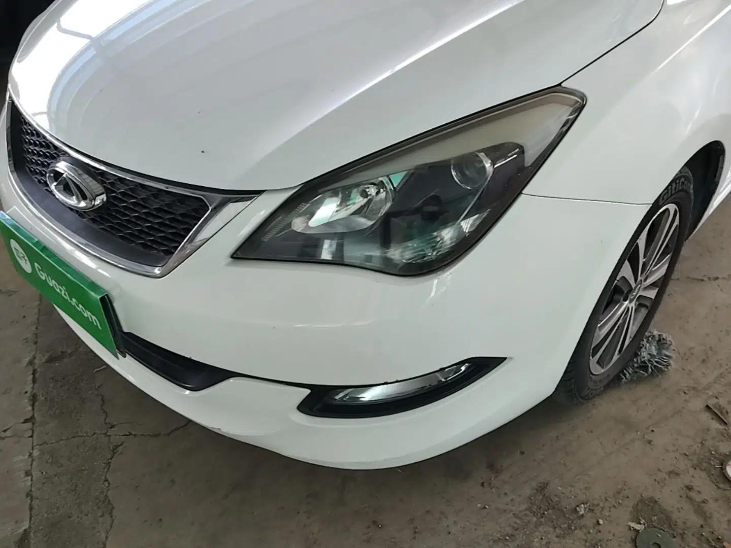 Chery Arrizo 3 2015 1.5L Manual High-End Version — миниатюра 9