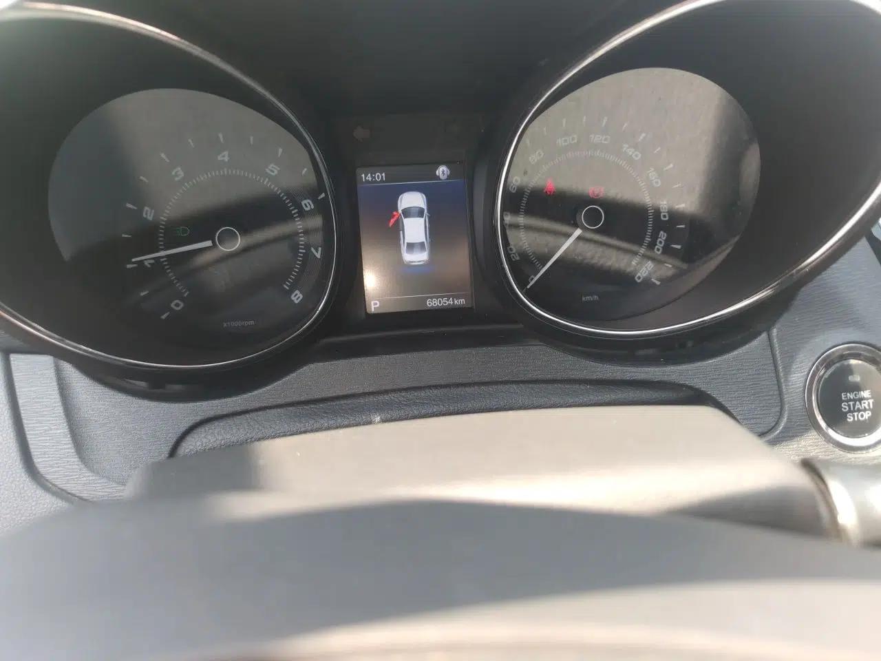 Chery Arrizo 7 2016 1.6L CVT ZhiShang Edition — миниатюра 13