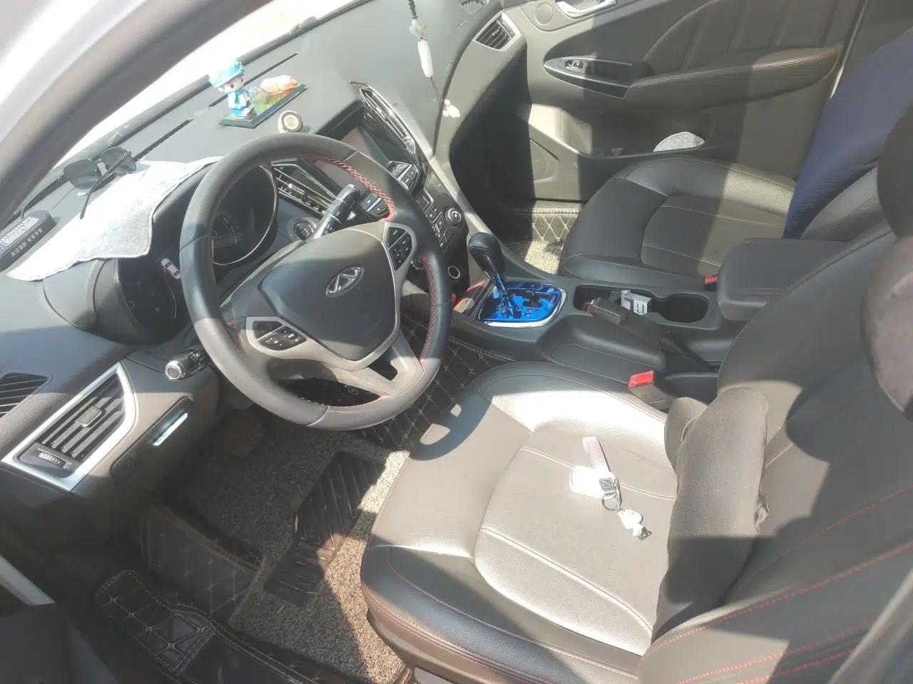 Chery Arrizo 7 2016 1.6L CVT ZhiShang Edition — миниатюра 16