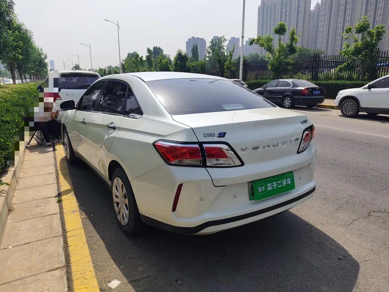 Venucia D60EV 2020 Standard Range Smart Drive Edition — миниатюра 4