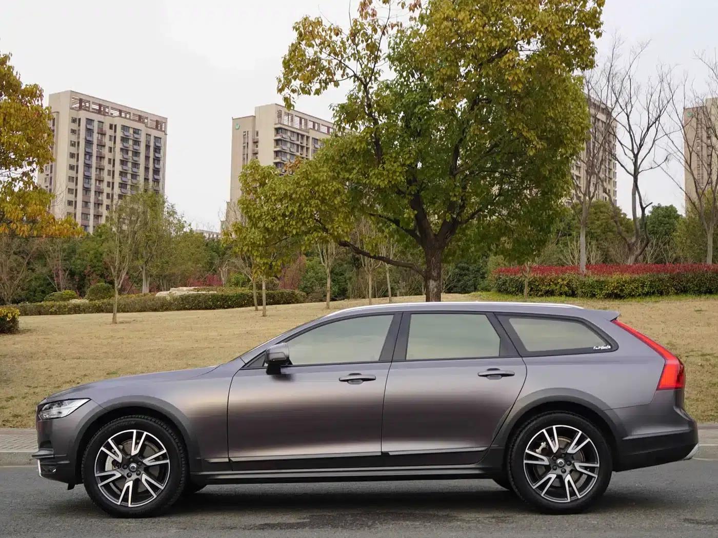 2020 Volvo V90 Cross Country T5 AWD Smart Edition — миниатюра 3