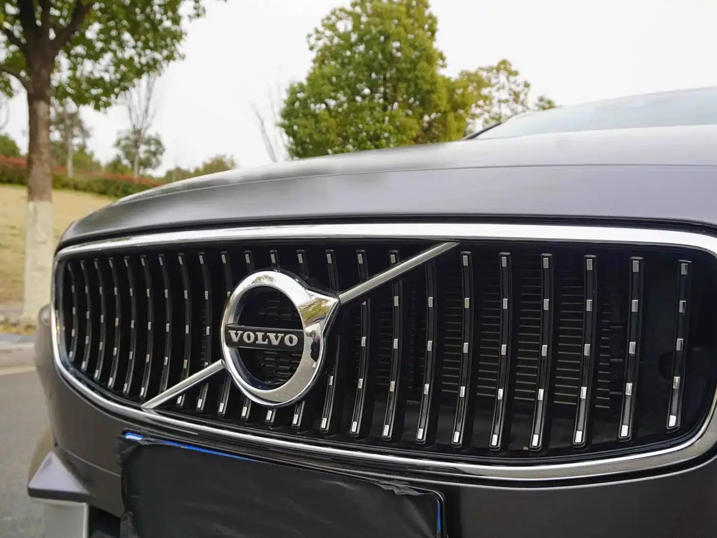 2020 Volvo V90 Cross Country T5 AWD Smart Edition — миниатюра 6
