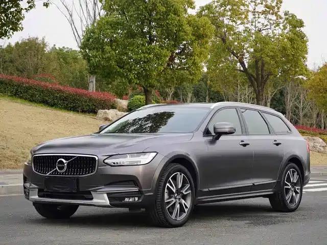 2020 Volvo V90 Cross Country T5 AWD Smart Edition