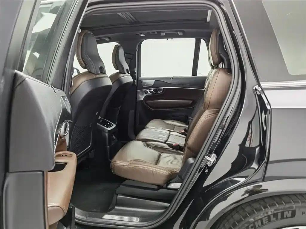 2023 Volvo XC90 Plug-in Hybrid T8 Recharge Luxury 7-Seater — миниатюра 15