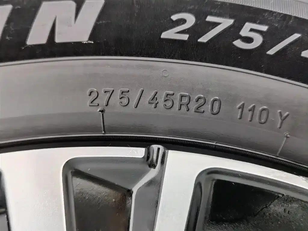 2023 Volvo XC90 Plug-in Hybrid T8 Recharge Luxury 7-Seater — миниатюра 24