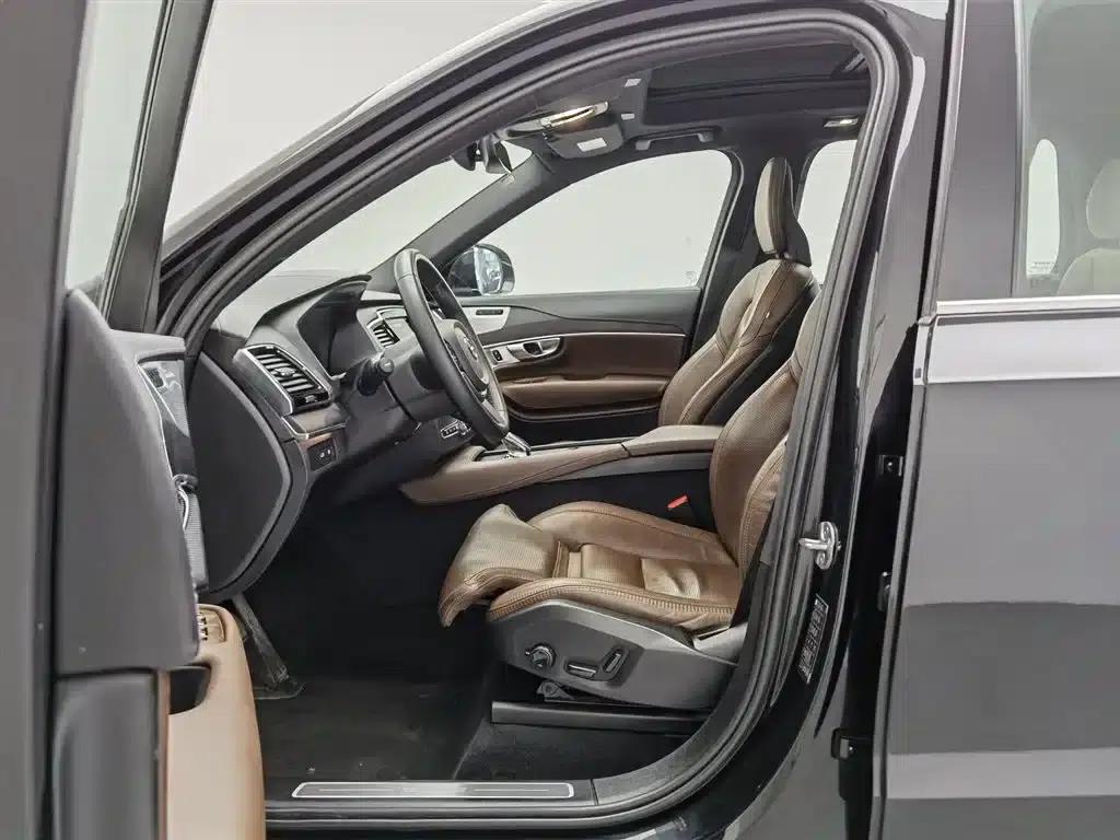 2023 Volvo XC90 Plug-in Hybrid T8 Recharge Luxury 7-Seater — миниатюра 10