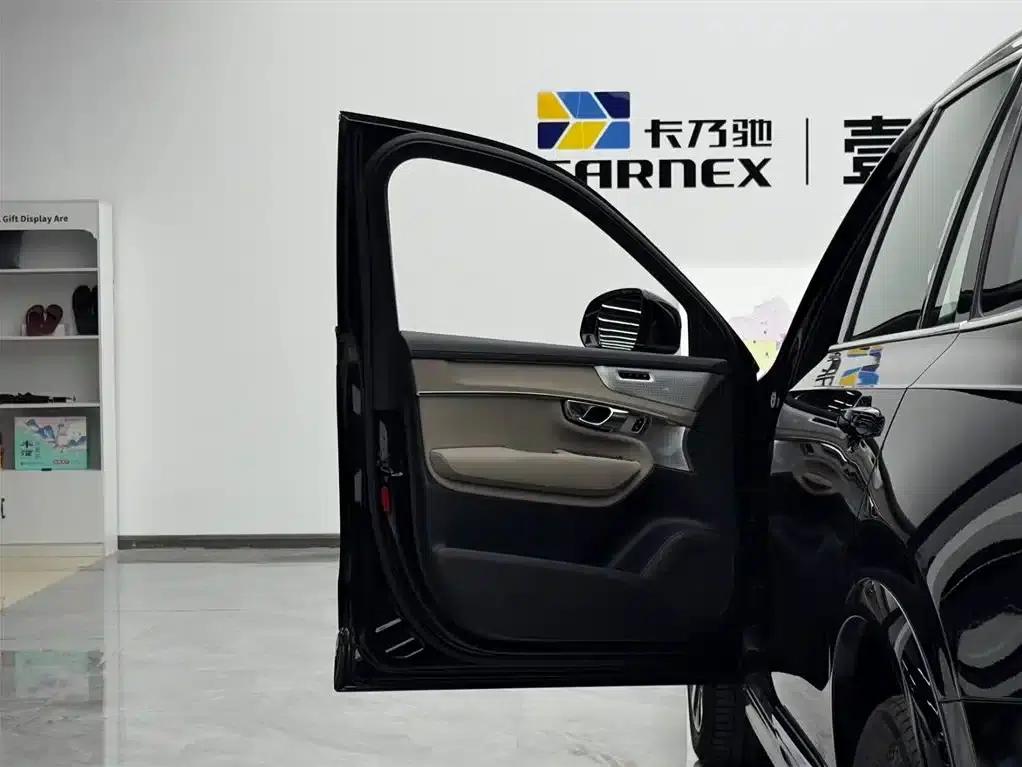 2025 Volvo XC90 Plug-in Hybrid T8 Inscription Luxury Edition (7-seater) — миниатюра 5