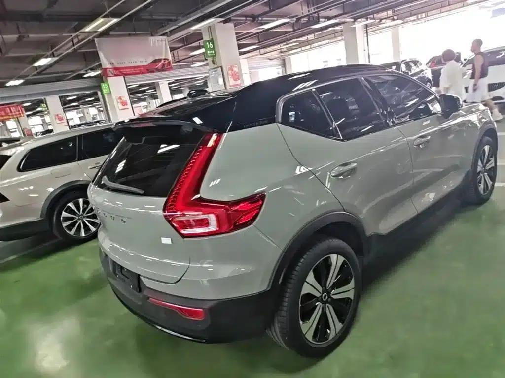 Volvo XC40 PHEV 2023 Long Range Edition — миниатюра 7