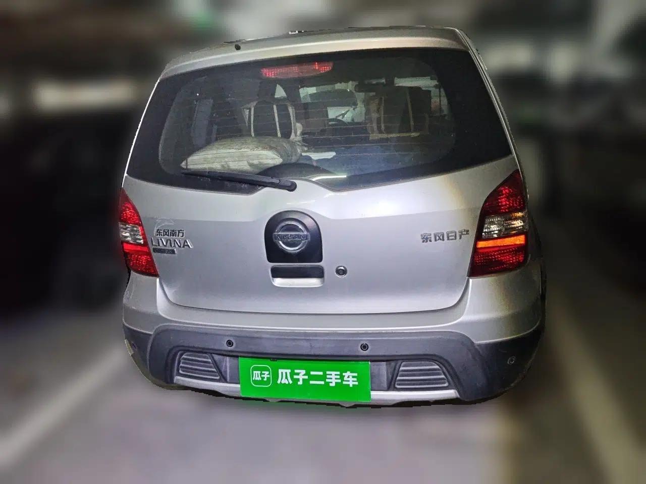 Nissan Livina 2010 Jingrui Edition 1.6L Manual Standard Model — миниатюра 5