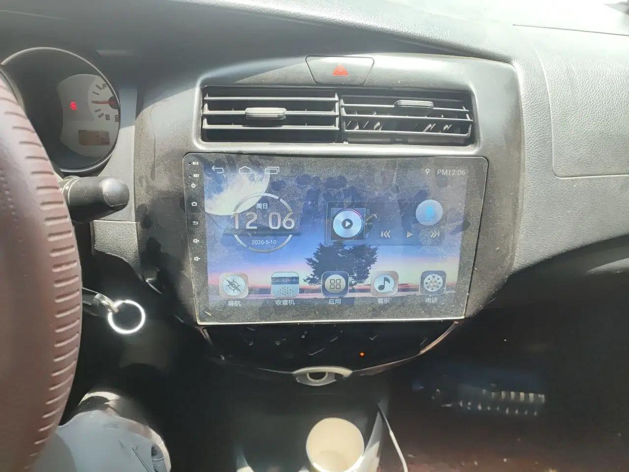 Nissan Livina 2010 Jingyue Edition 1.6L Manual All-Around Model — миниатюра 14