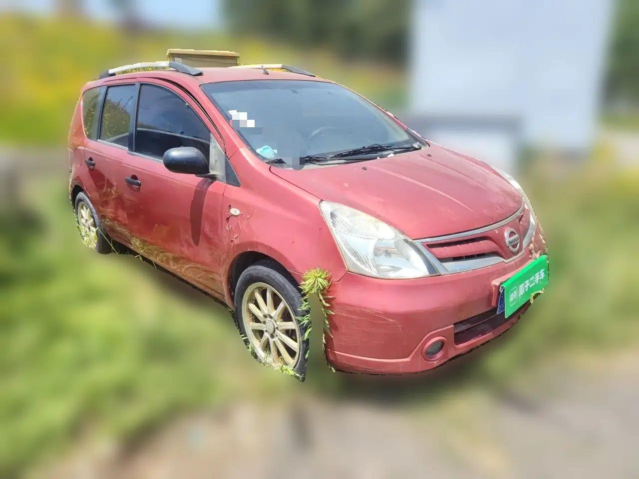 Nissan Livina 2010 Jingyue Edition 1.6L Manual All-Around Model — миниатюра 3