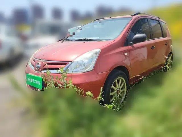 Nissan Livina 2010 Jingyue Edition 1.6L Manual All-Around Model