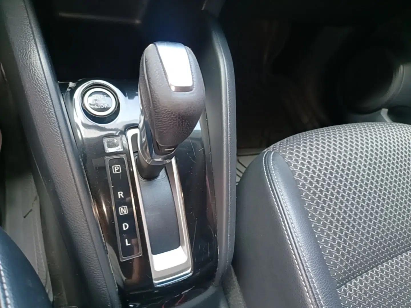 Nissan Kicks 2017 1.5L CVT Smart Drive Edition — миниатюра 17