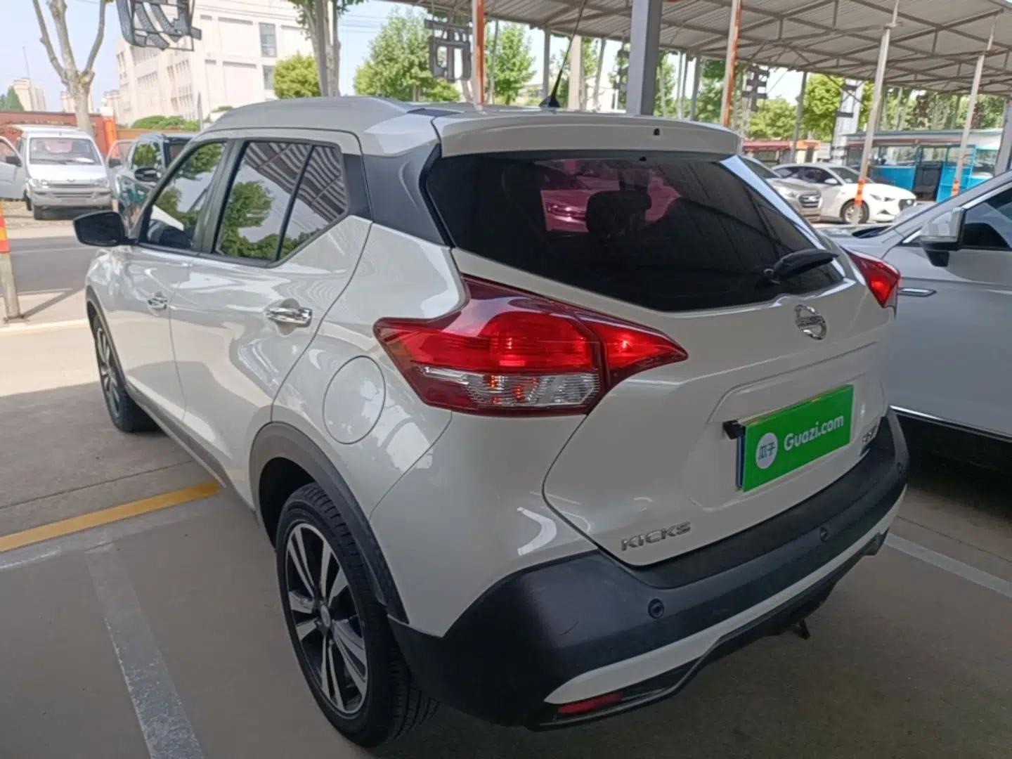 Nissan Kicks 2017 1.5L CVT Smart Drive Edition — миниатюра 4