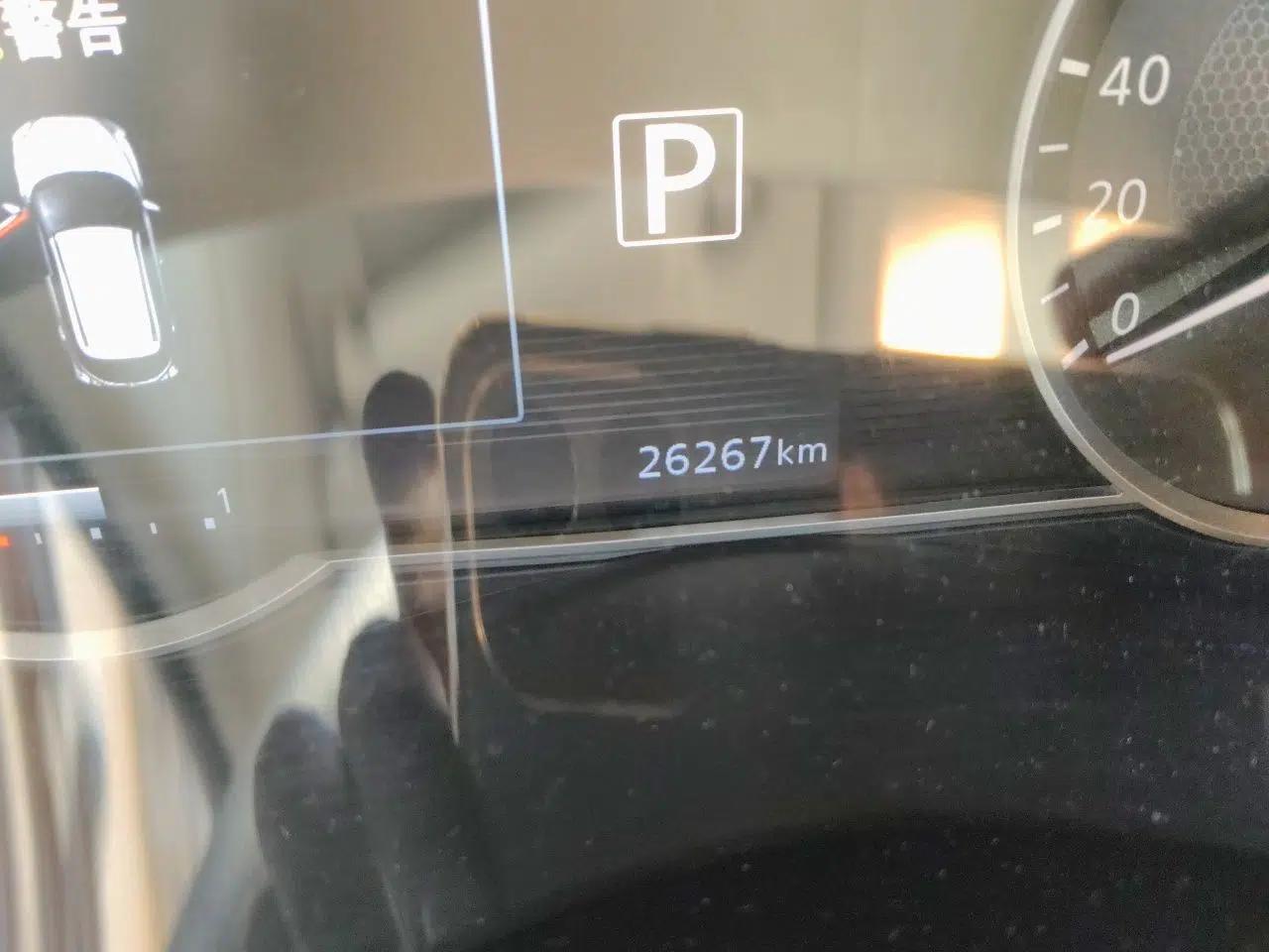Nissan Kicks 2020 1.5L XV CVT Smart Connect Luxury Edition — миниатюра 13