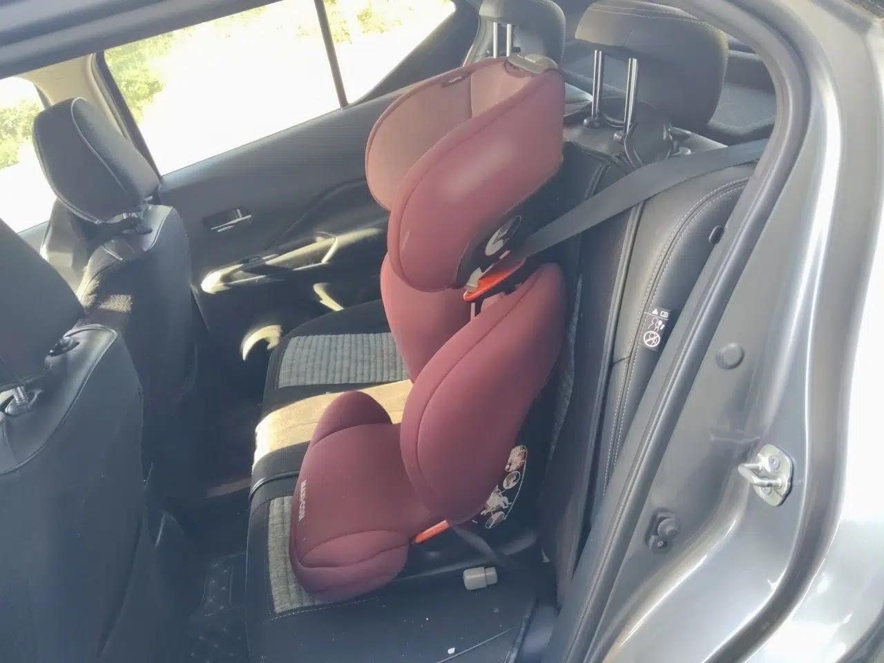 Nissan Kicks 2020 1.5L XV CVT Smart Connect Luxury Edition — миниатюра 18