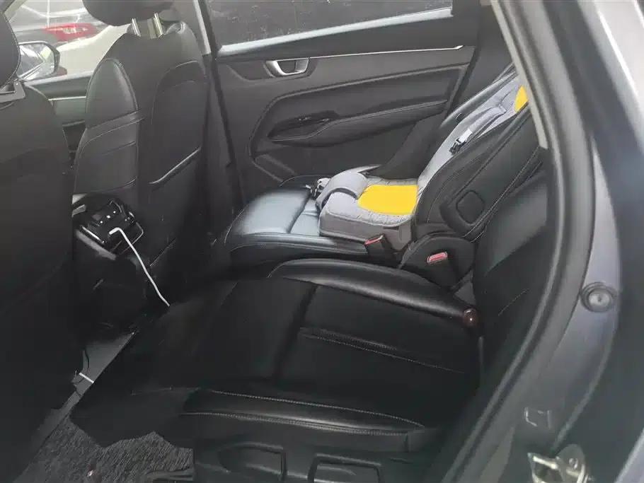 Wuling Capgemini 2020 1.5T CVT Premium Edition — миниатюра 11