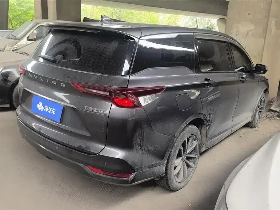 Wuling Capgemini 2020 1.5T CVT Premium Edition — миниатюра 3