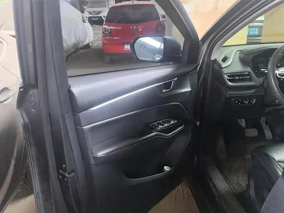 Wuling Capgemini 2020 1.5T CVT Premium Edition — миниатюра 7