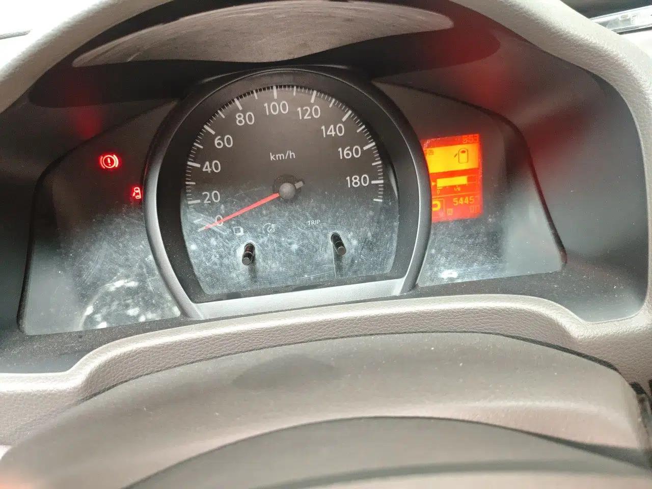 Nissan NV200 2014 1.6L CVT Zunya Model China IV Standard — миниатюра 12