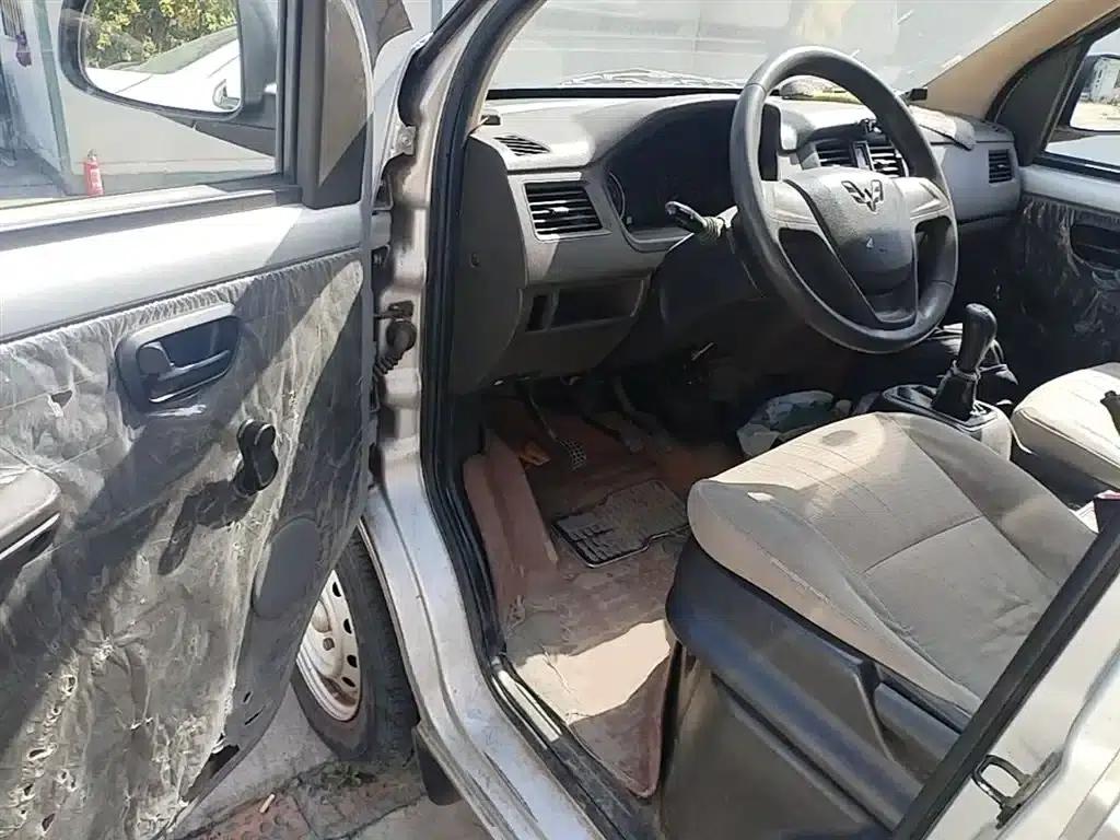 Wuling Rongguang S 2021 1.2L Basic 5-Seater LSI — миниатюра 16