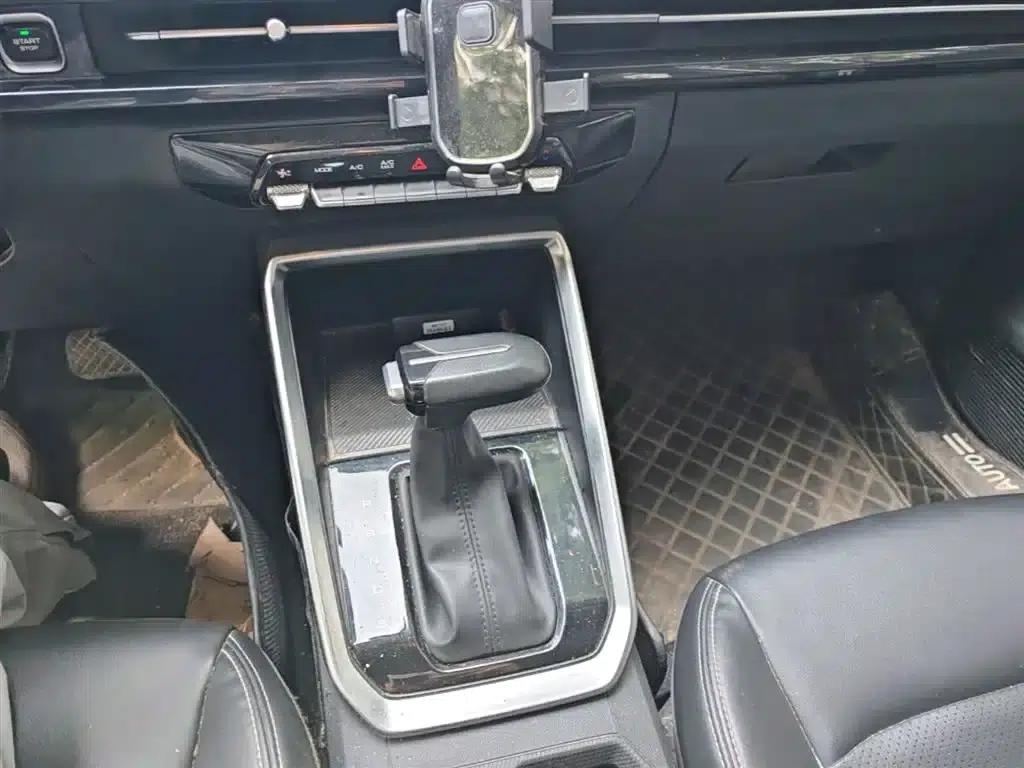 Wuling Xingchi 2022 1.5L CVT Enjoyable Model — миниатюра 14