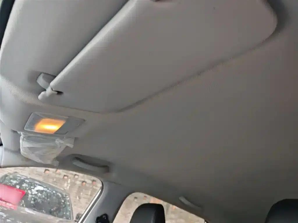 Wuling Xingchi 2022 1.5L CVT Enjoyable Model — миниатюра 18