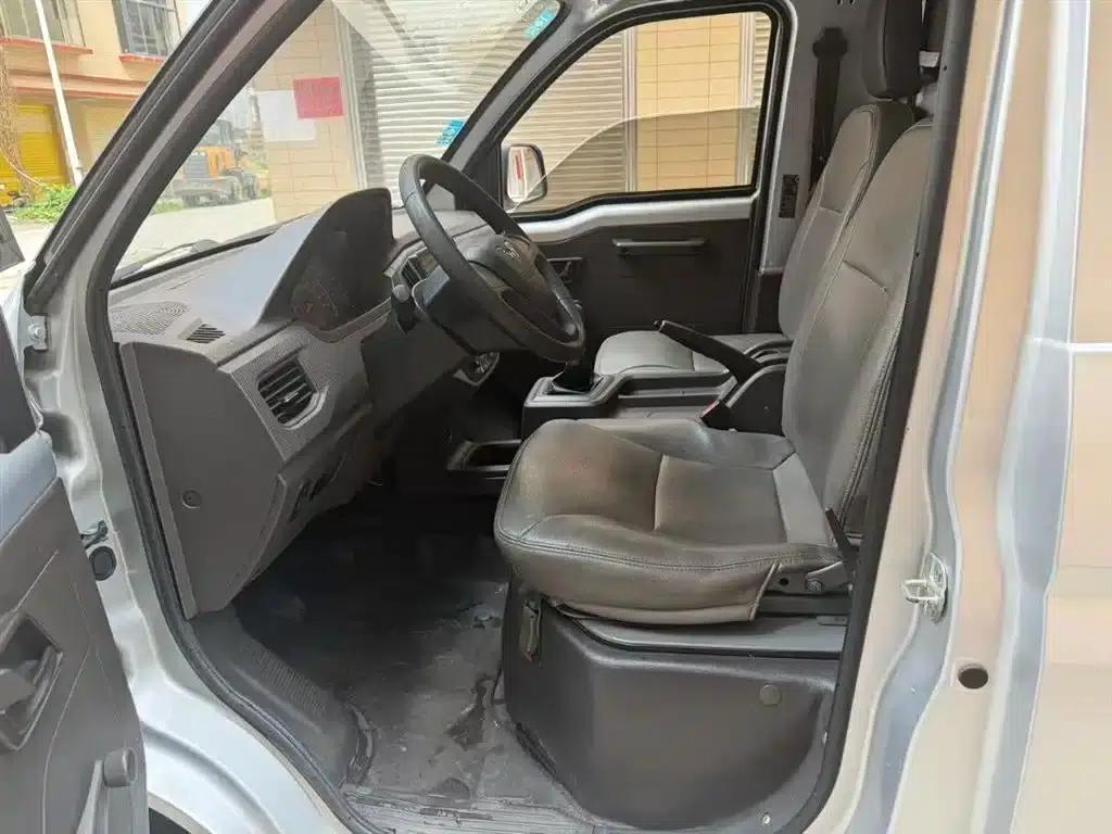 Wuling Rongguang New Card 2018 Model 1.5L Single Cab L3C — миниатюра 7
