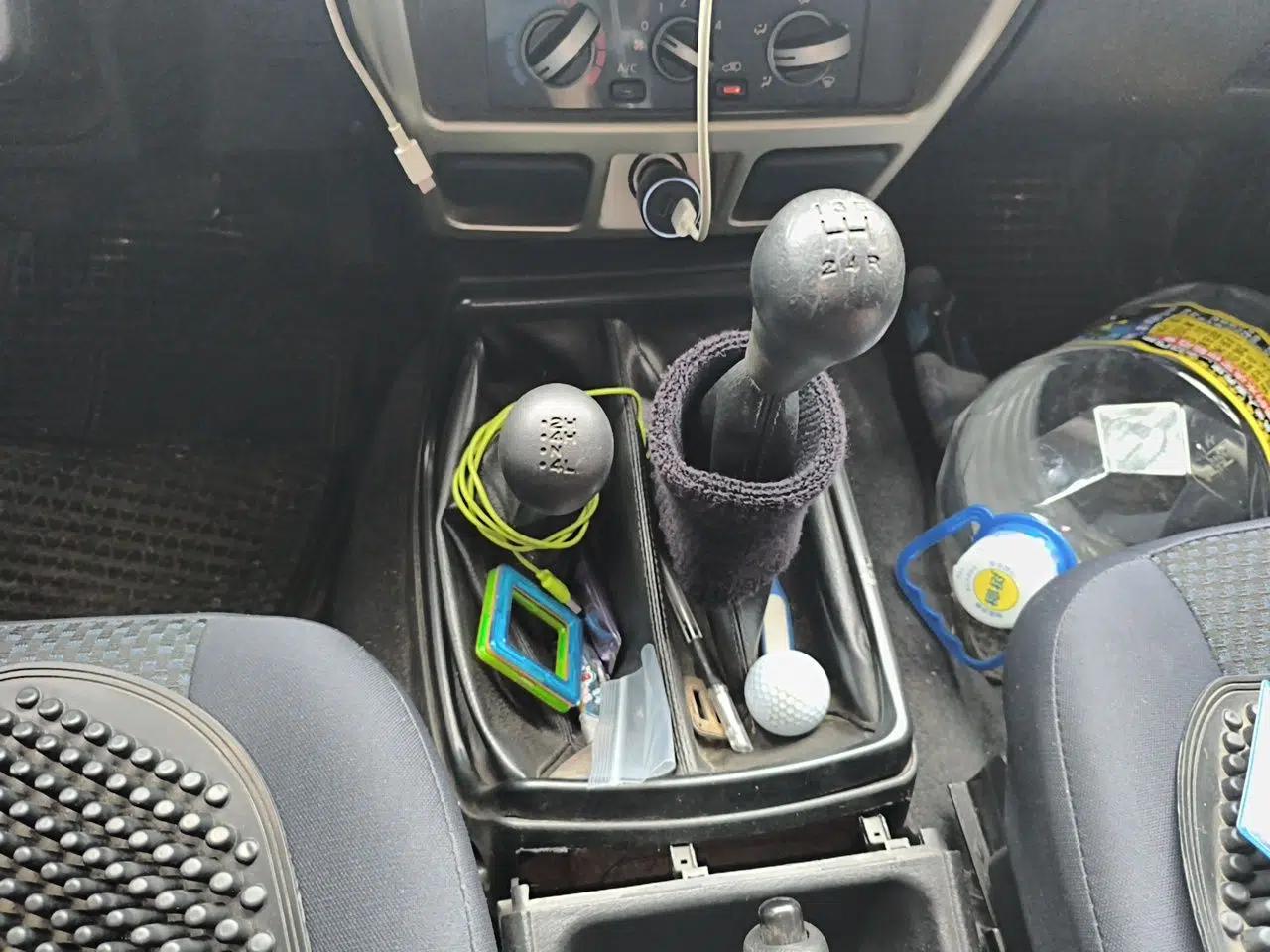 Nissan Paladin 2013 2.4L 4x4 Standard Version China V Standard — миниатюра 15