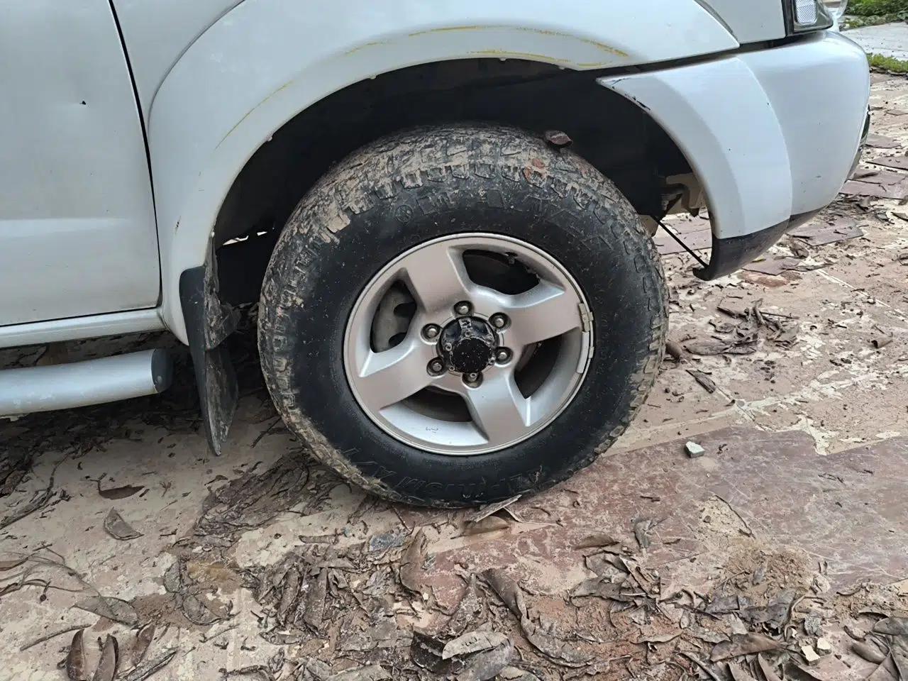 Nissan Paladin 2013 2.4L 4x4 Standard Version China V Standard — миниатюра 8