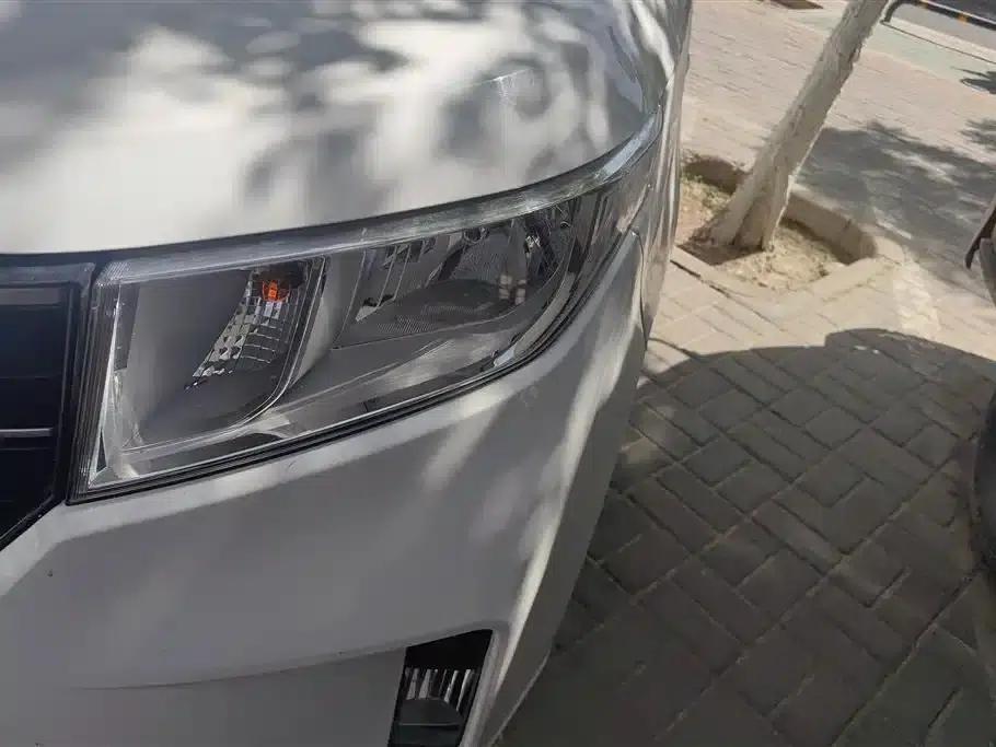 Wuling Hongguang PLUS 2020 1.5L Manual Comfort 7-Seater — миниатюра 5