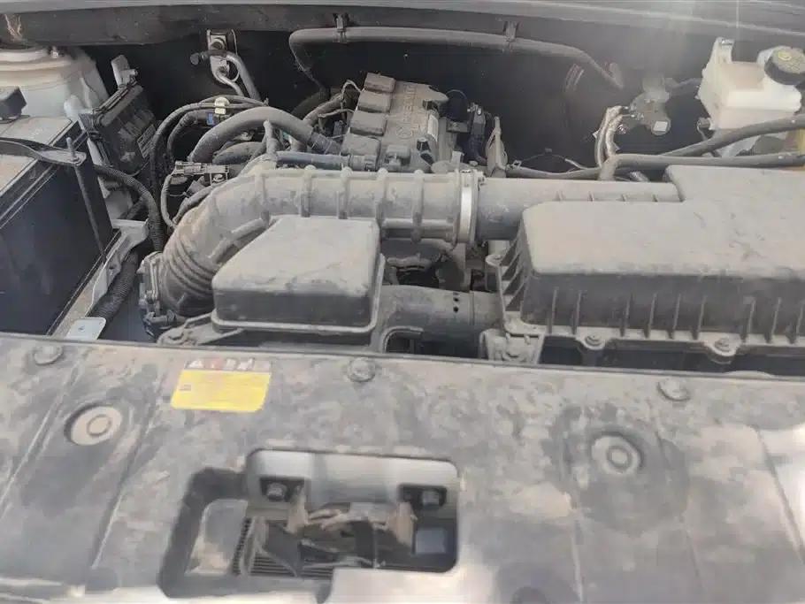 Wuling Hongguang PLUS 2020 1.5L Manual Comfort 7-Seater — миниатюра 10