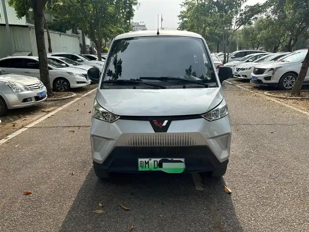Wuling EV50 2021 model van logistics vehicle, Lishen 41.6kWh Liuji electric control system — миниатюра 2
