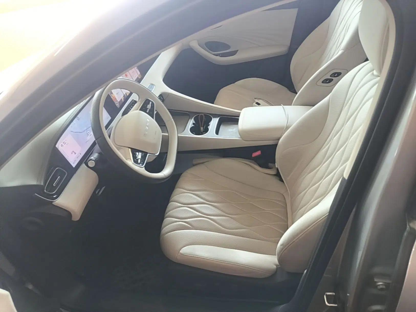 Roewe D7 2023 EV 510km Rear-Drive Flagship Edition — миниатюра 17