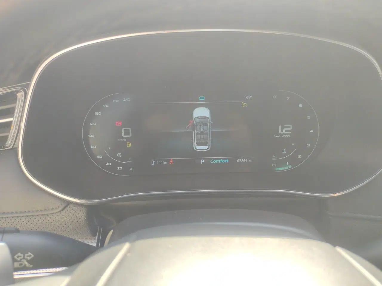 Roewe RX5 MAX 2019 300TGI Automatic Smart Cabin Luxury Edition — миниатюра 12