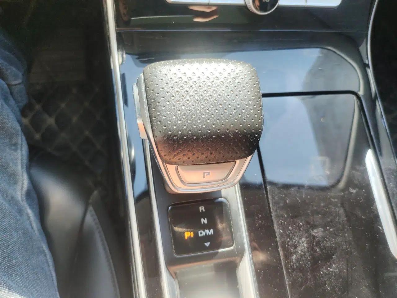 Roewe RX5 MAX 2019 300TGI Automatic Smart Cabin Luxury Edition — миниатюра 15