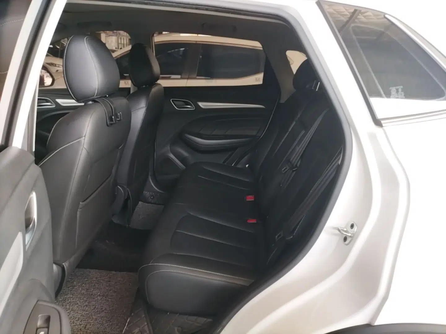 Roewe RX3 2018 1.6L CVT Flagship Edition — миниатюра 20
