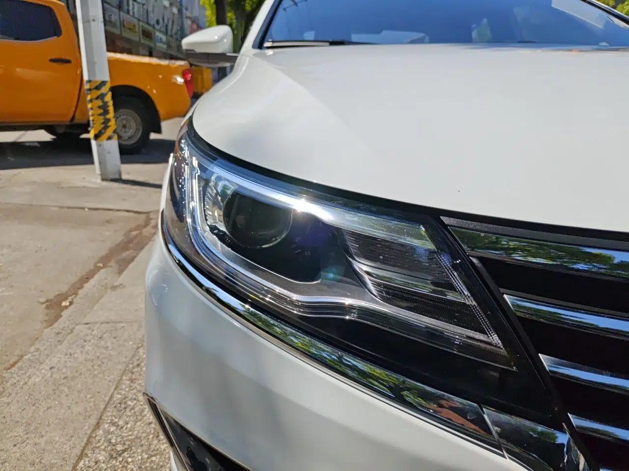 Roewe i6 New Energy 2017 45T Hybrid Connect & Smart Enjoyment Edition — миниатюра 7