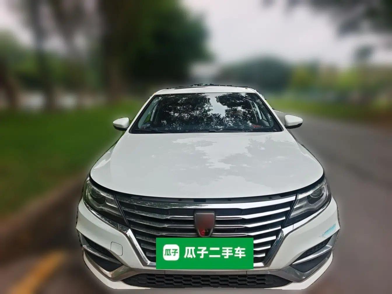 Roewe i6 New Energy 2017 45T Hybrid Connect & Smart Enjoyment Edition — миниатюра 2