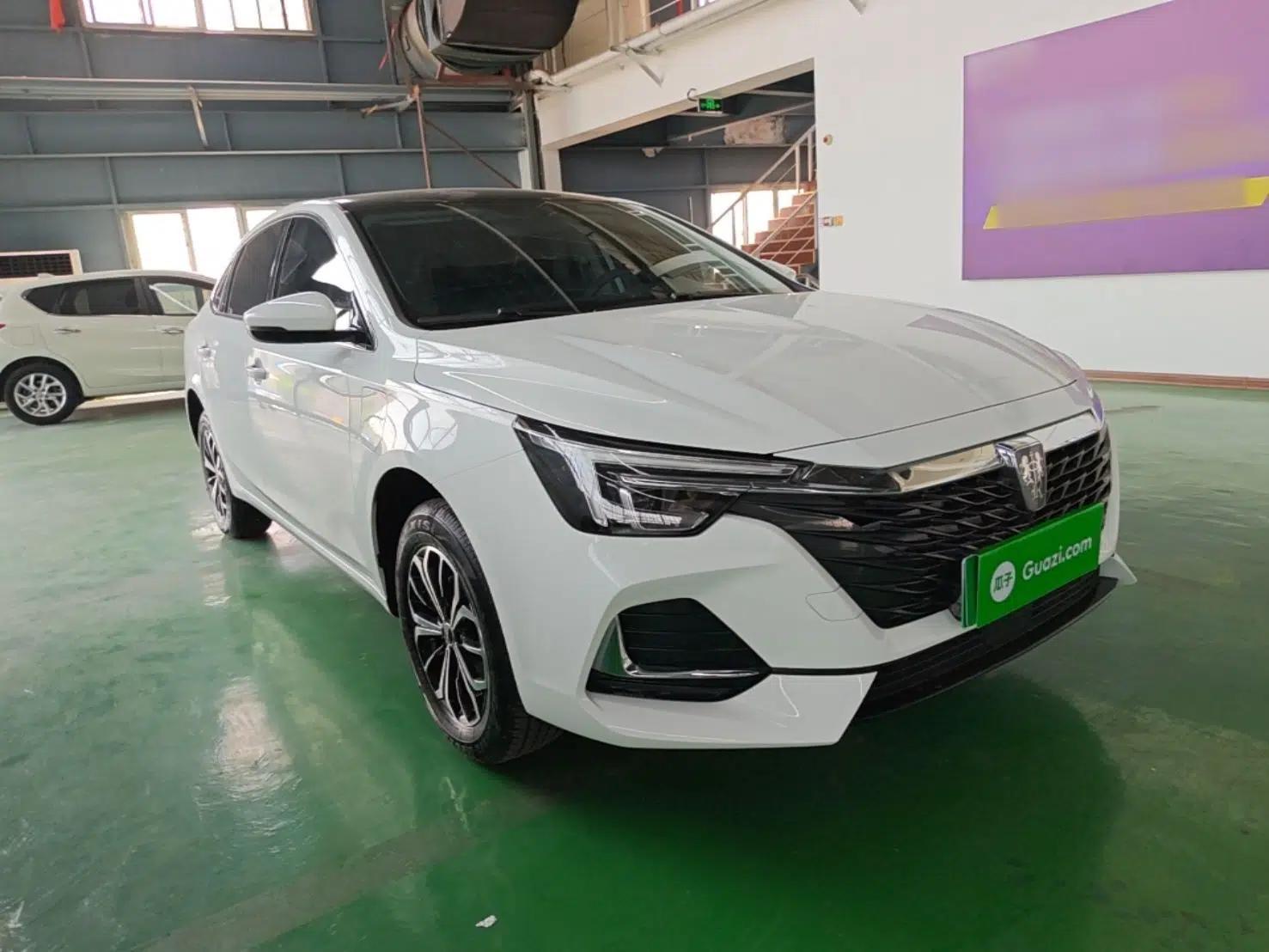 Roewe i6 MAX New Energy 2023 EV 420 Skyroof Special Edition — миниатюра 3