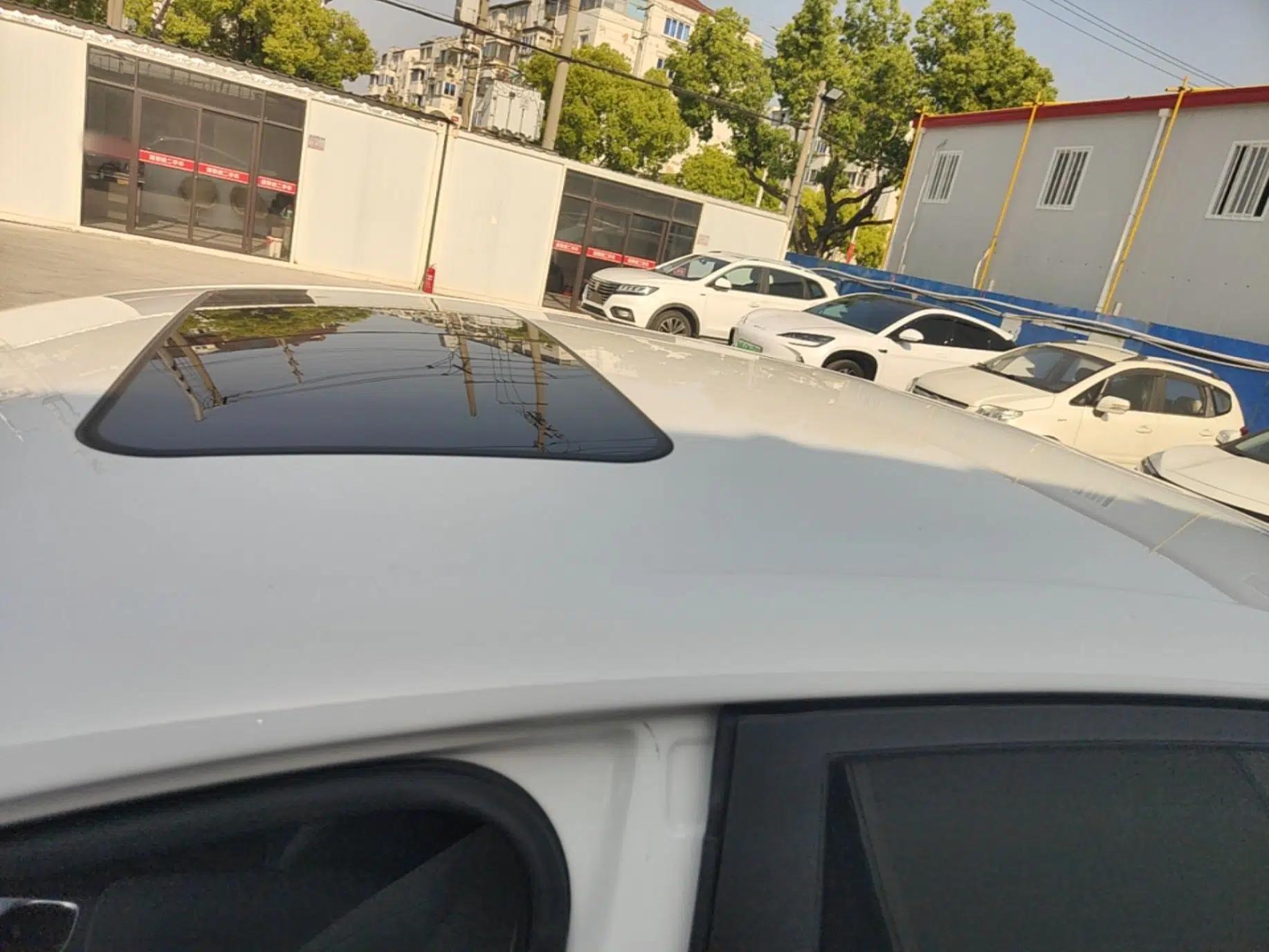 Roewe D6 2025 450 km Premium Edition — миниатюра 11